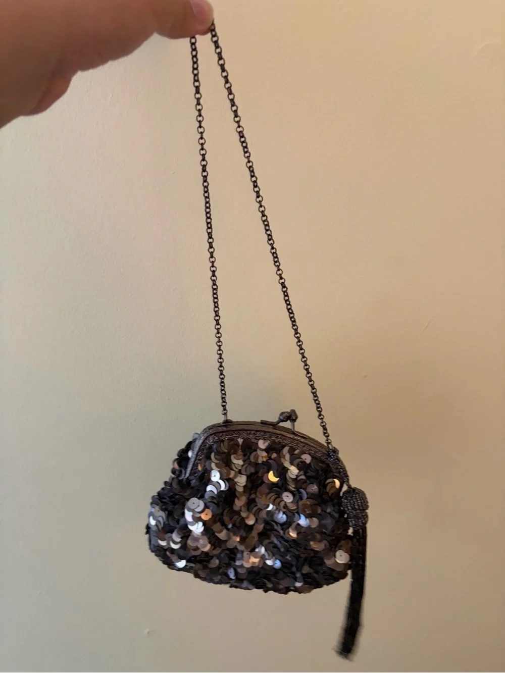 N/A sparkling sequin